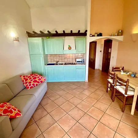 Castelsardo San Giovanni Vista Mare Con Piscina Apartamento Tergu